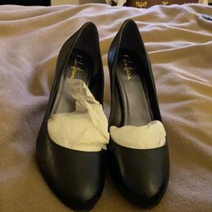 Cole Haan Violet Air Pump 90 Black Size 10.5